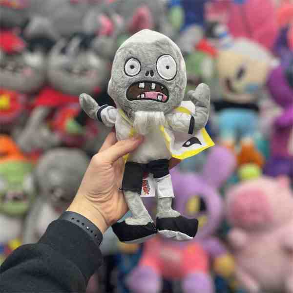Peluche Zombie Qigong (plantas Vs Zombie) Mundogeek - Imagen 2