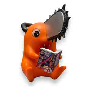 Figura Pochita Leyendo Manga Chainsawman 15cm Mundogeek