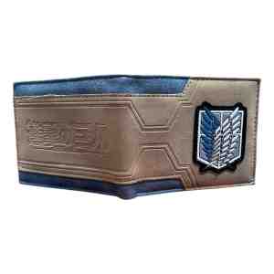 Billetera Logo Aot (attack On Titan) 21x9cm Mundogeek