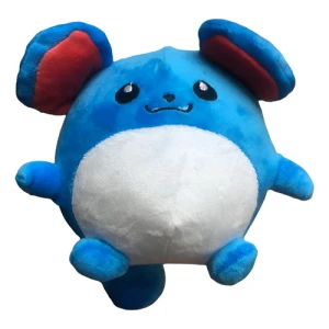 Peluche Marill Mediano 15cm (pokemon) Mundogeek Celeste Con Blanco